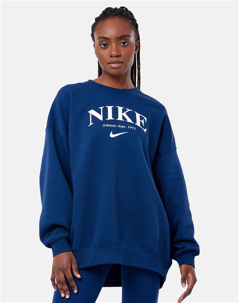 nike fleece sweatshirt women